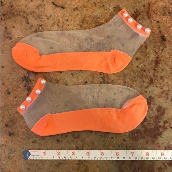 PEARL SOCKS ✨✨✨ - Picture 2 of 2